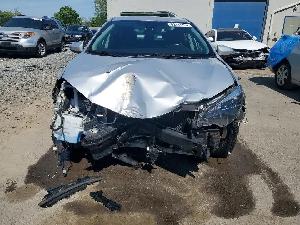2019 TOYOTA COROLLA XSE  
