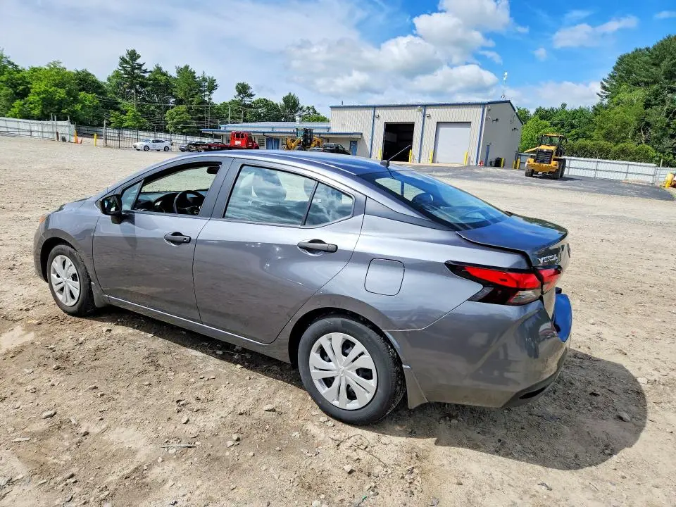 2024 NISSAN VERSA S  