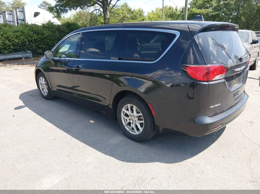 2021 CHRYSLER VOYAGER LX