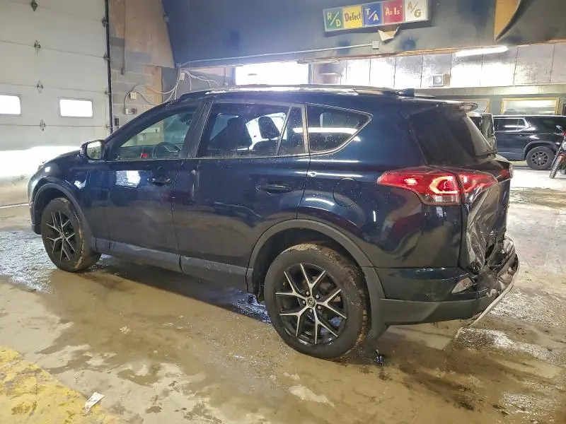 2017 TOYOTA RAV4 SE  