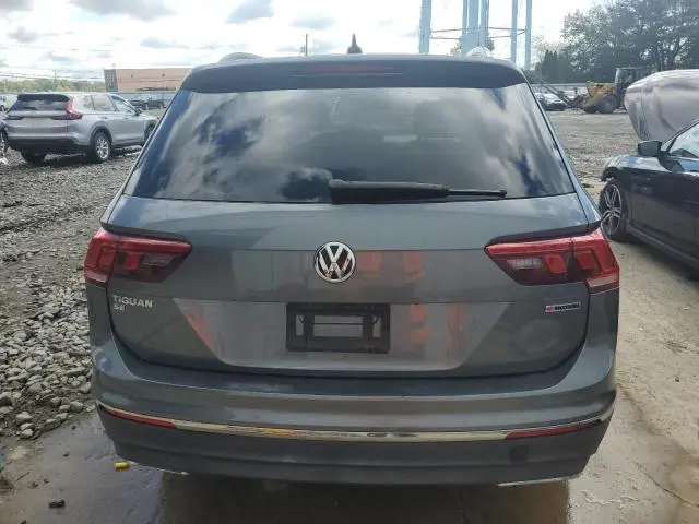 2020 VOLKSWAGEN TIGUAN SE  