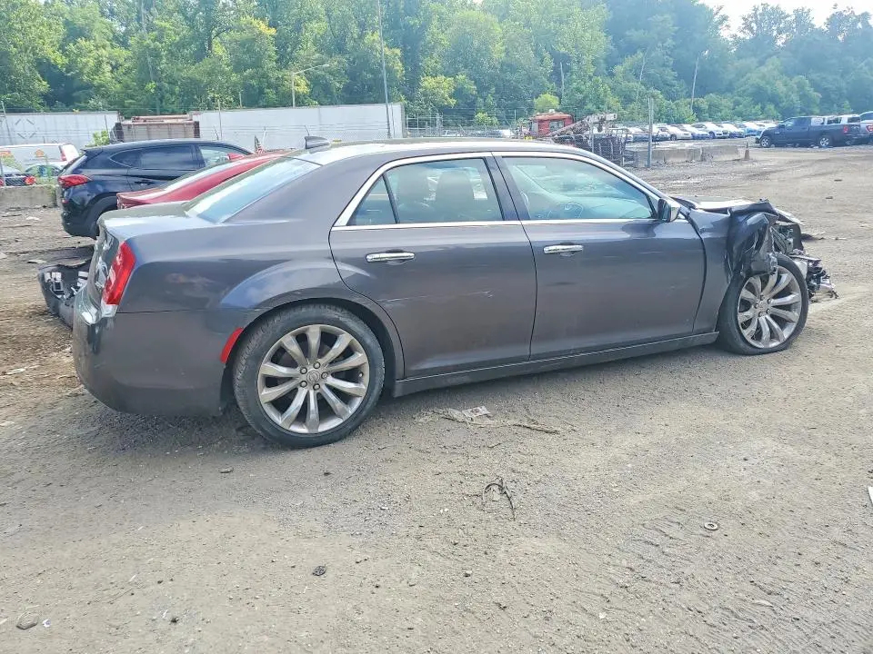 2018 CHRYSLER 300   