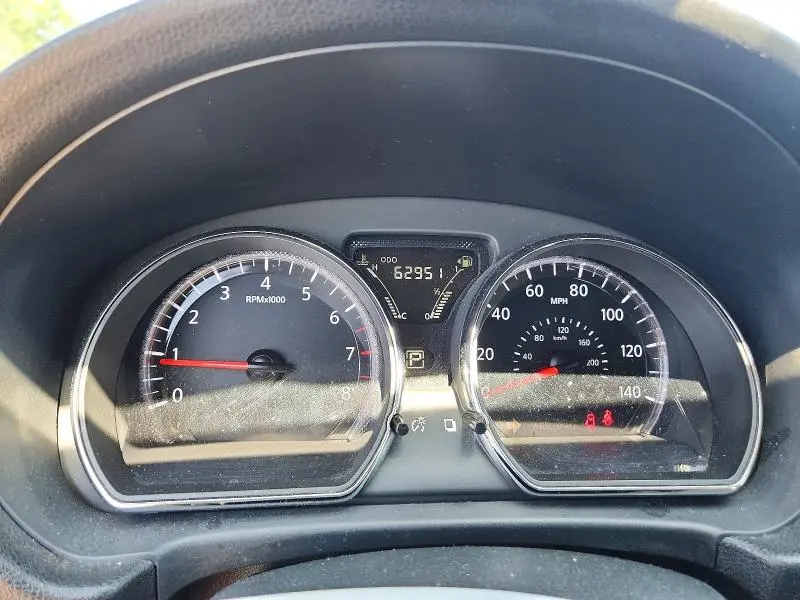 2019 NISSAN VERSA SV  