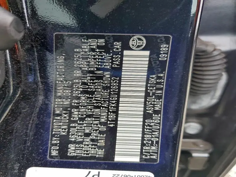 2016 TOYOTA CAMRY LE  