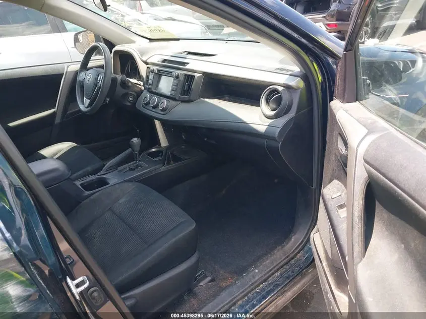 2018 TOYOTA RAV4 LE