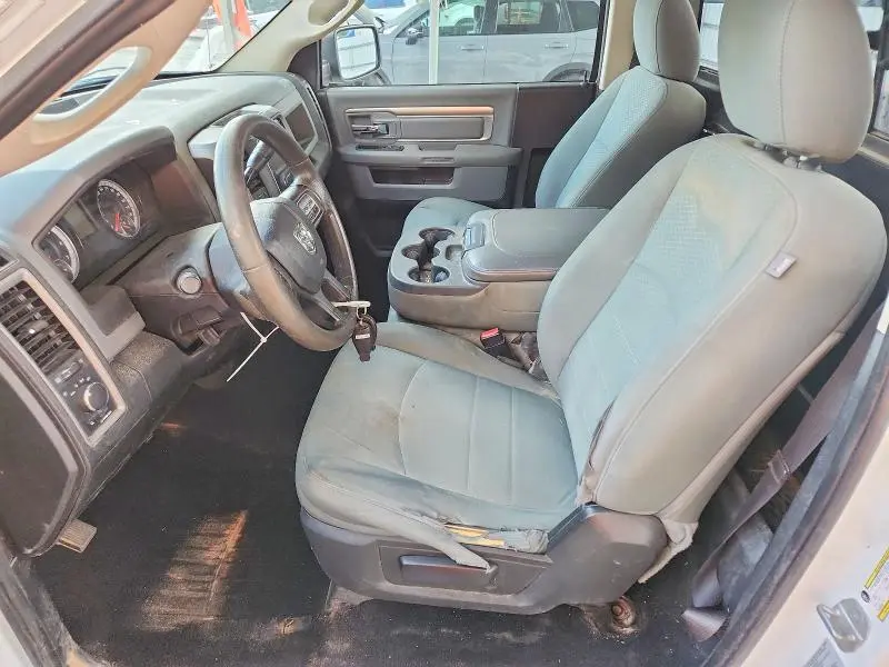 2015 RAM 1500 ST  