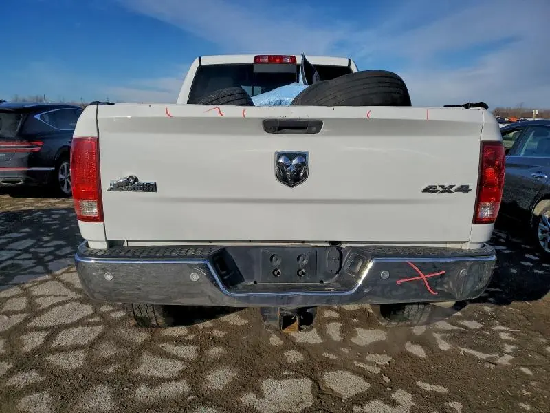 2017 RAM 2500 SLT  
