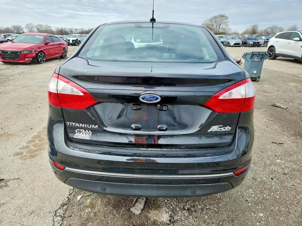 2015 FORD FIESTA TITANIUM  