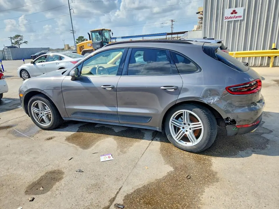 2015 PORSCHE MACAN S  