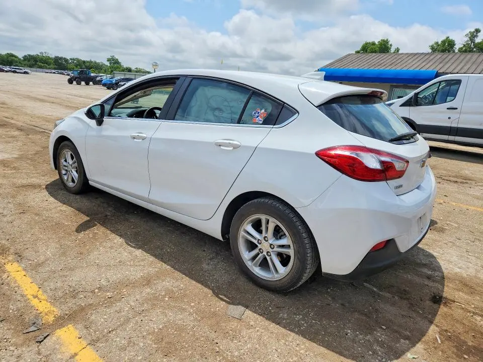 2018 CHEVROLET CRUZE LT  