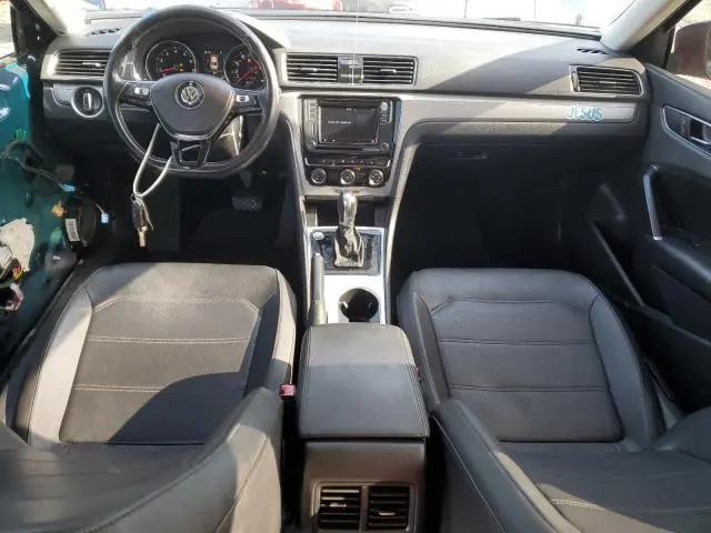 2019 VOLKSWAGEN PASSAT WOLFSBURG  