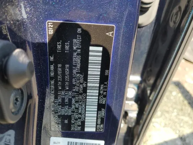 2021 TOYOTA HIGHLANDER XLE  