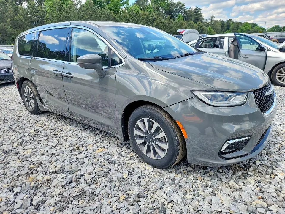 2022 CHRYSLER PACIFICA HYBRID TOURING L  