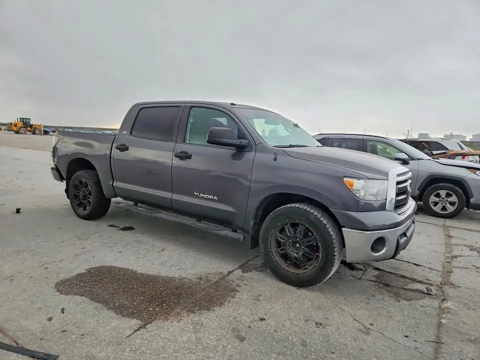 2013 TOYOTA TUNDRA GRADE  