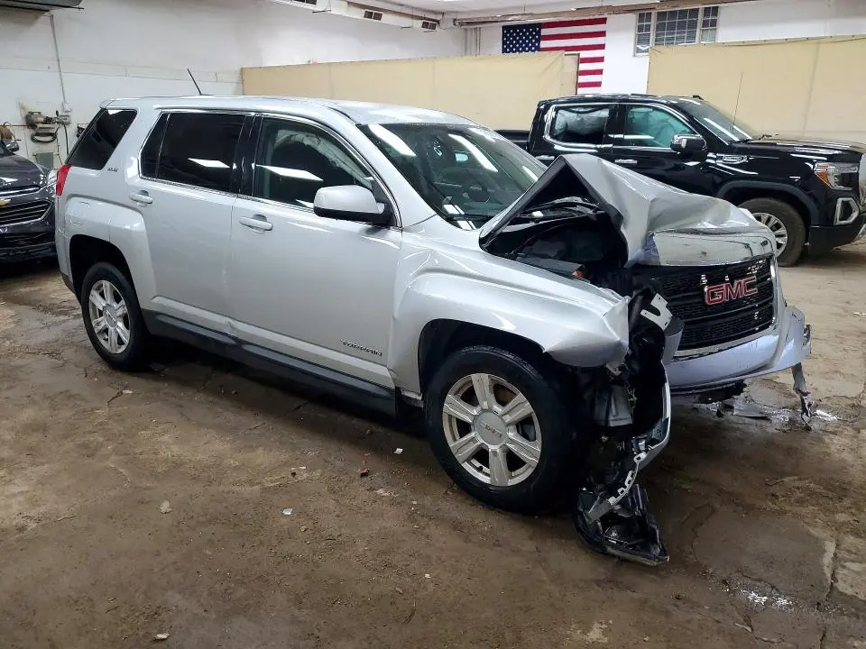2015 GMC TERRAIN SLE  