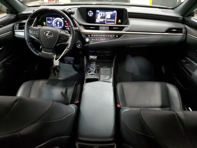 2021 LEXUS ES 300H  