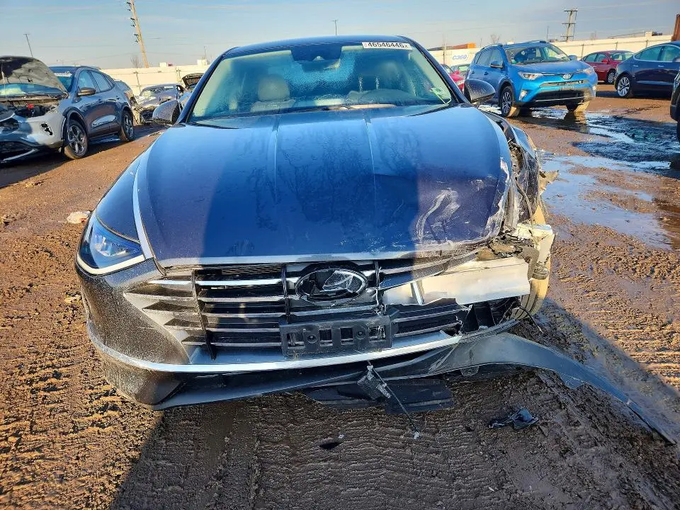 2020 HYUNDAI SONATA SE  