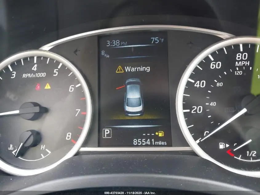 2016 NISSAN SENTRA SR