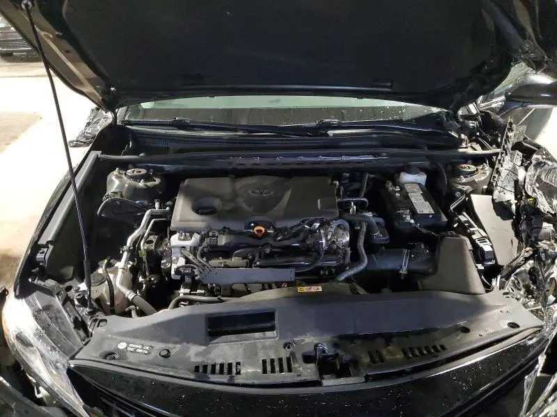 2023 TOYOTA CAMRY XLE  
