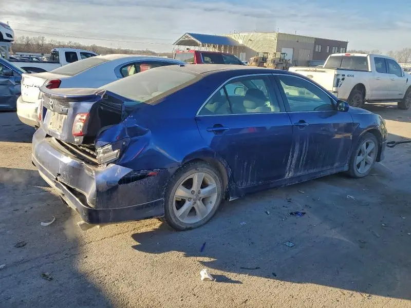 2011 TOYOTA CAMRY BASE  