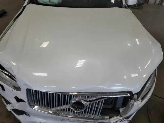 2018 VOLVO XC90 T6  