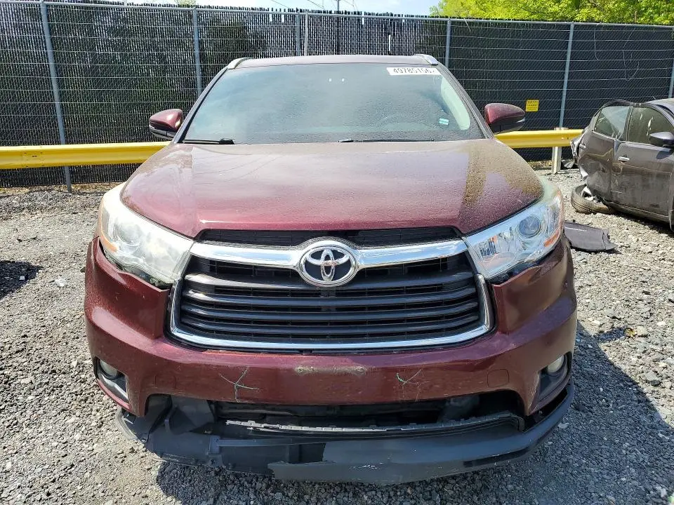 2016 TOYOTA HIGHLANDER XLE  