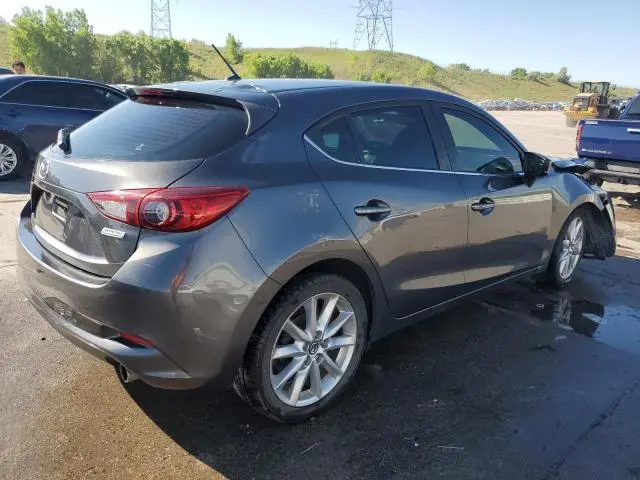2017 MAZDA 3 TOURING  