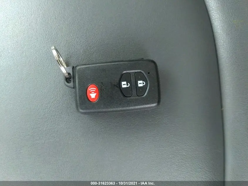 2012 TOYOTA PRIUS V TWO/THREE/FIVE