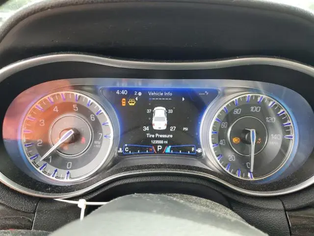 2015 CHRYSLER 300 LIMITED  