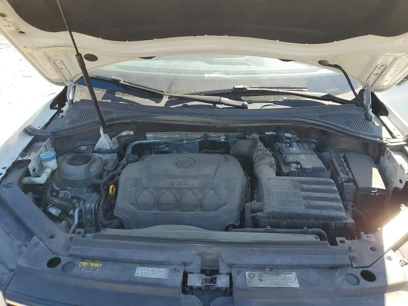 2020 VOLKSWAGEN TIGUAN SE  