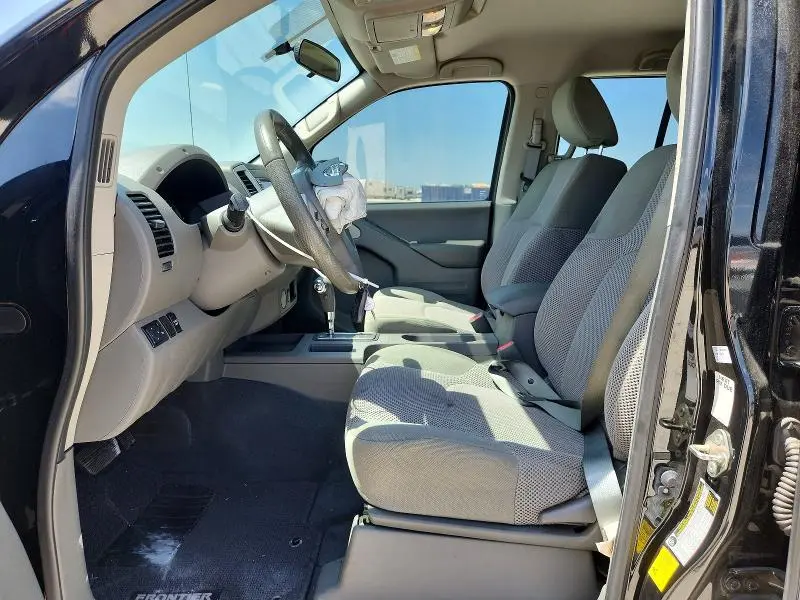 2019 NISSAN FRONTIER SV  