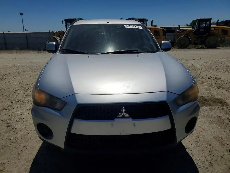 2010 MITSUBISHI OUTLANDER ES  