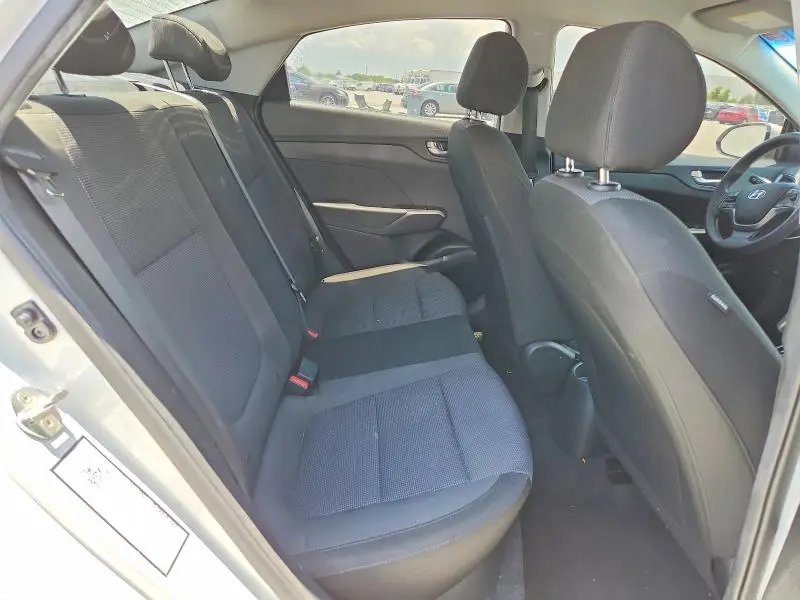2018 HYUNDAI ACCENT SE  