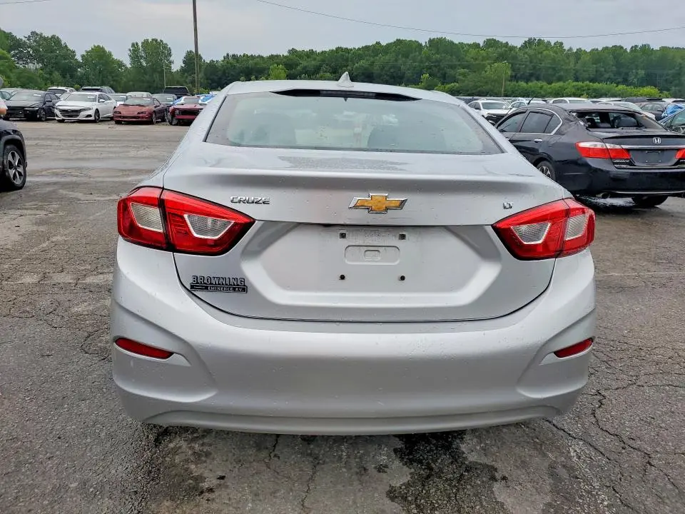 2018 CHEVROLET CRUZE LT  