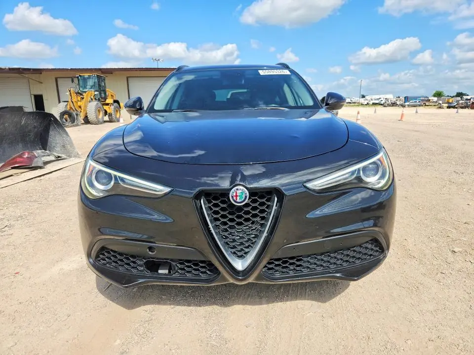 2018 ALFA ROMEO STELVIO SPORT  