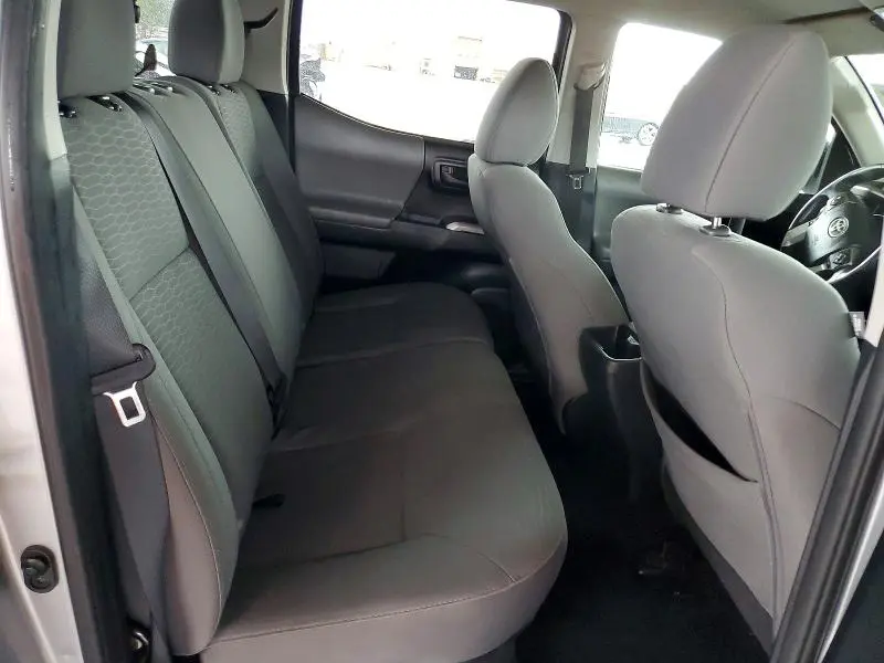 2017 TOYOTA TACOMA SR5 V6  