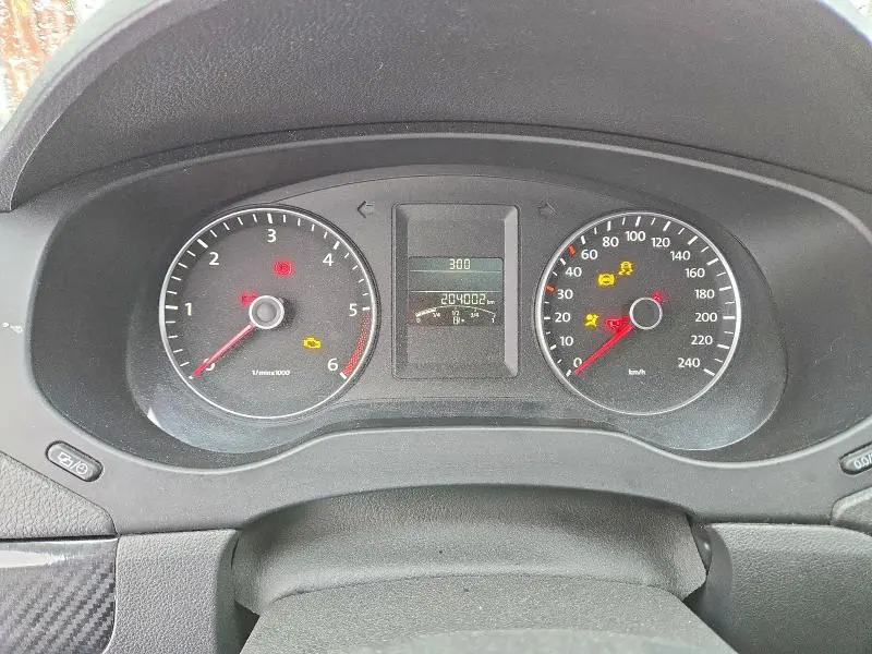 2013 VOLKSWAGEN JETTA TDI  