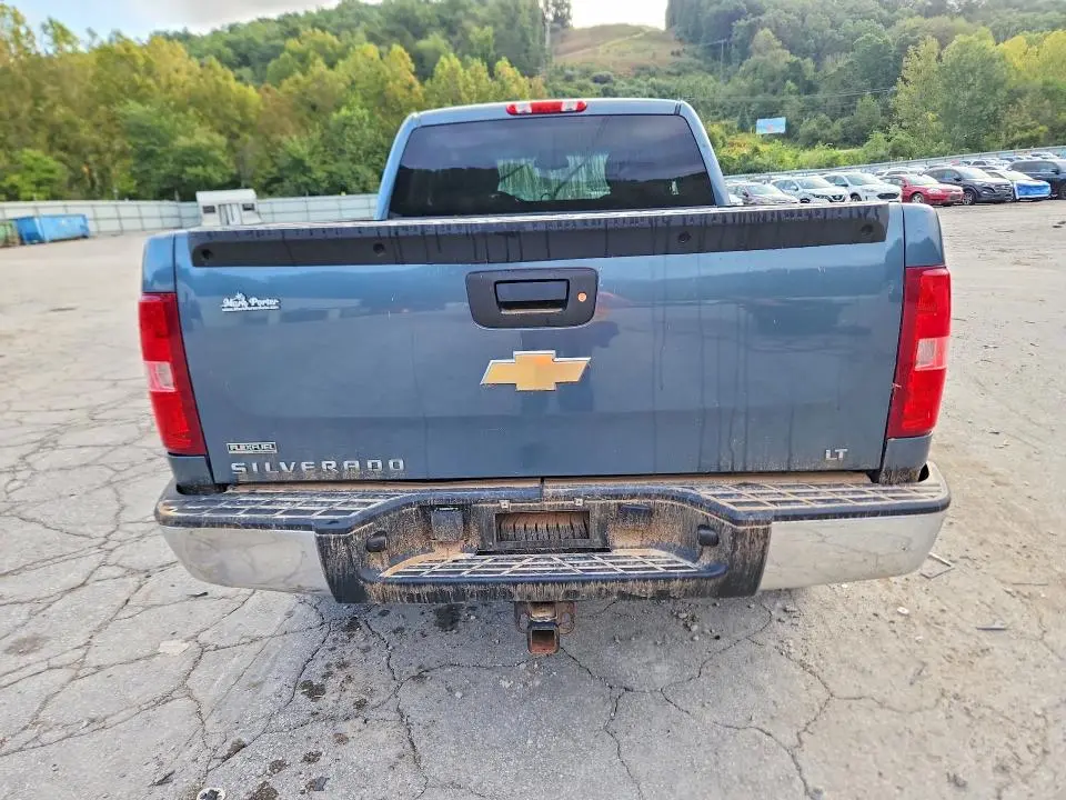 2011 CHEVROLET SILVERADO K1500 LT  