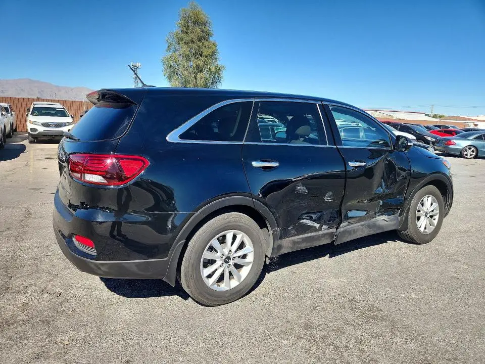 2019 KIA SORENTO LX  