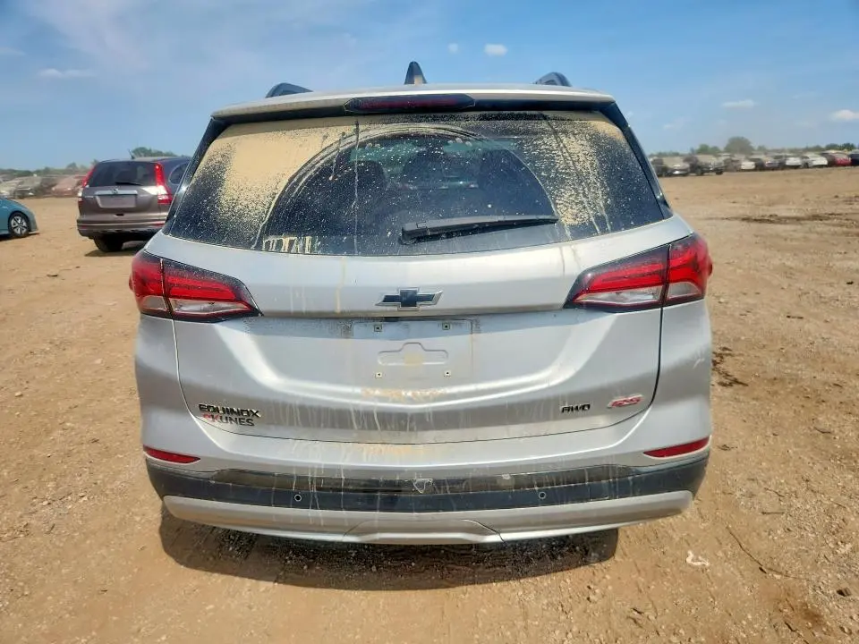 2022 CHEVROLET EQUINOX RS  