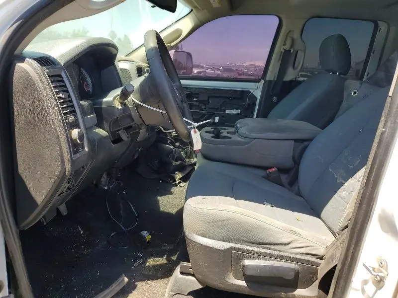 2016 RAM 1500 ST  
