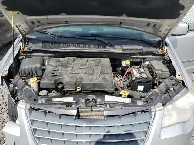 2010 CHRYSLER TOWN & COUNTRY TOURING PLUS  