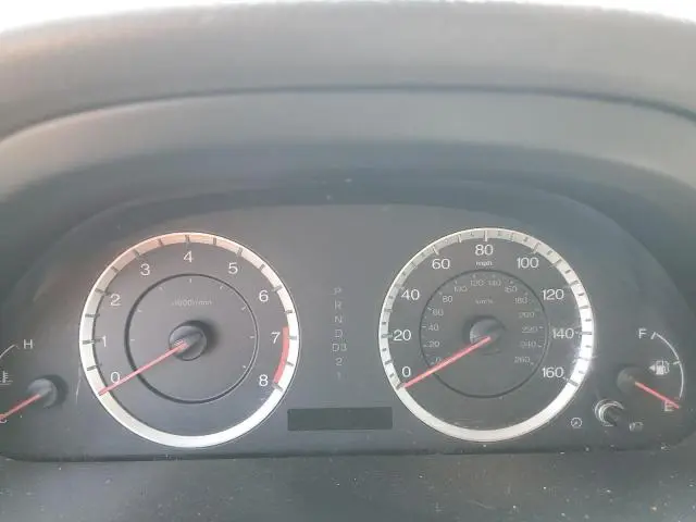 2010 HONDA ACCORD LX  