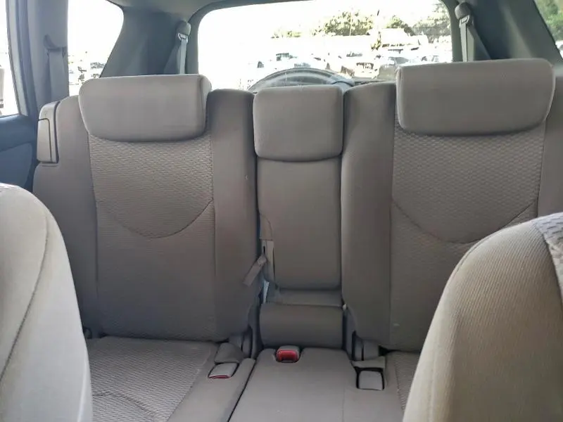 2011 TOYOTA RAV4 LIMITED  