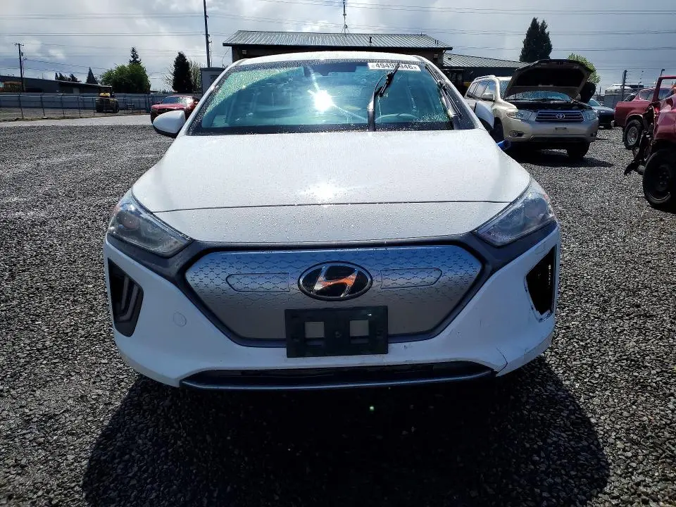 2020 HYUNDAI IONIQ SE  