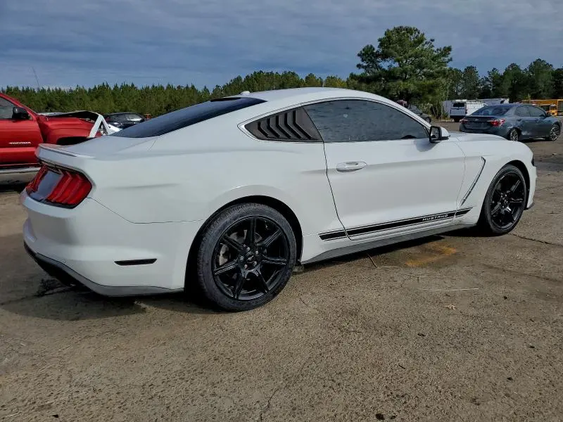 2019 FORD MUSTANG   