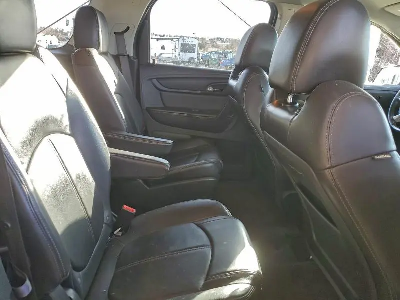 2016 GMC ACADIA SLT-1  