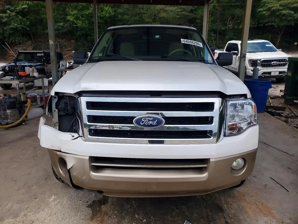 2011 FORD EXPEDITION XLT  