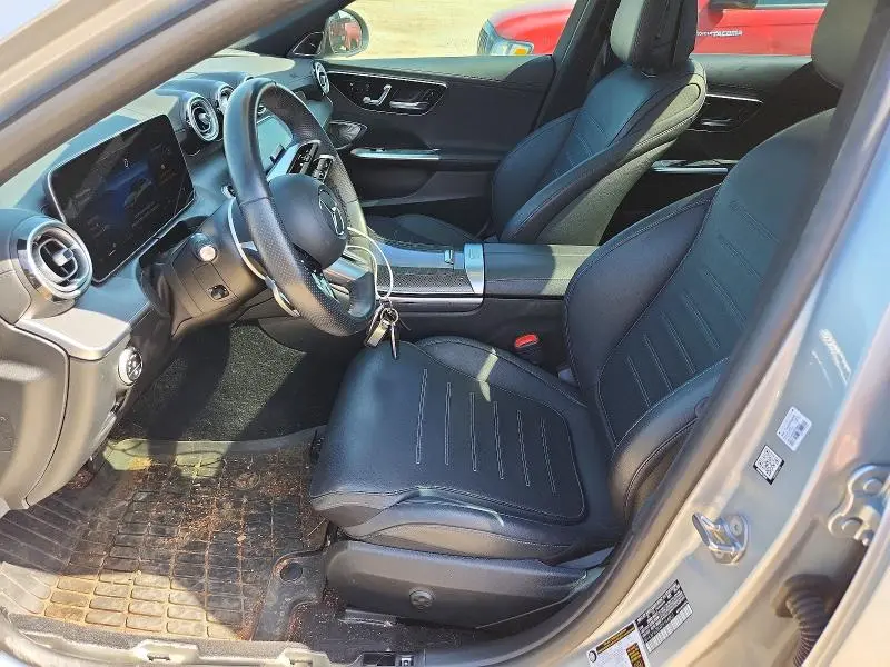 2023 MERCEDES-BENZ C 300  