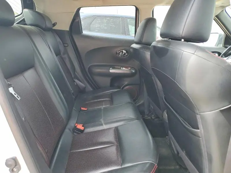 2015 NISSAN JUKE S  
